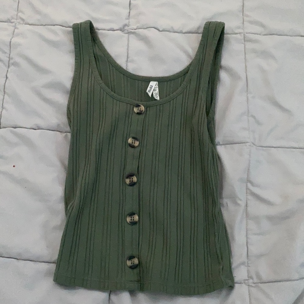 green button tank top